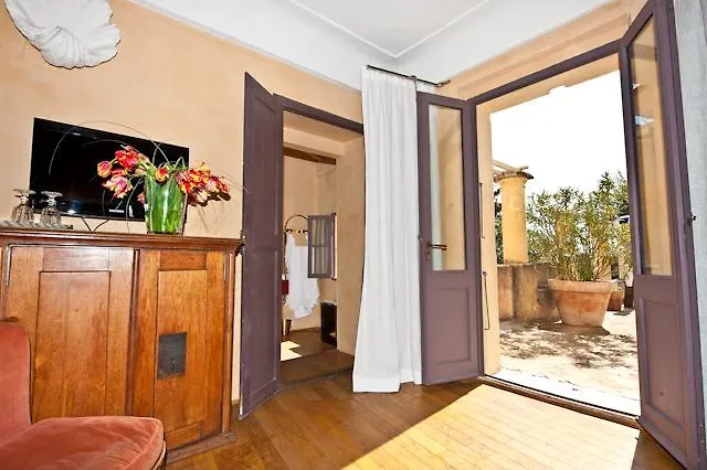 Villa Estelle Cagnes-sur-Mer 0*,